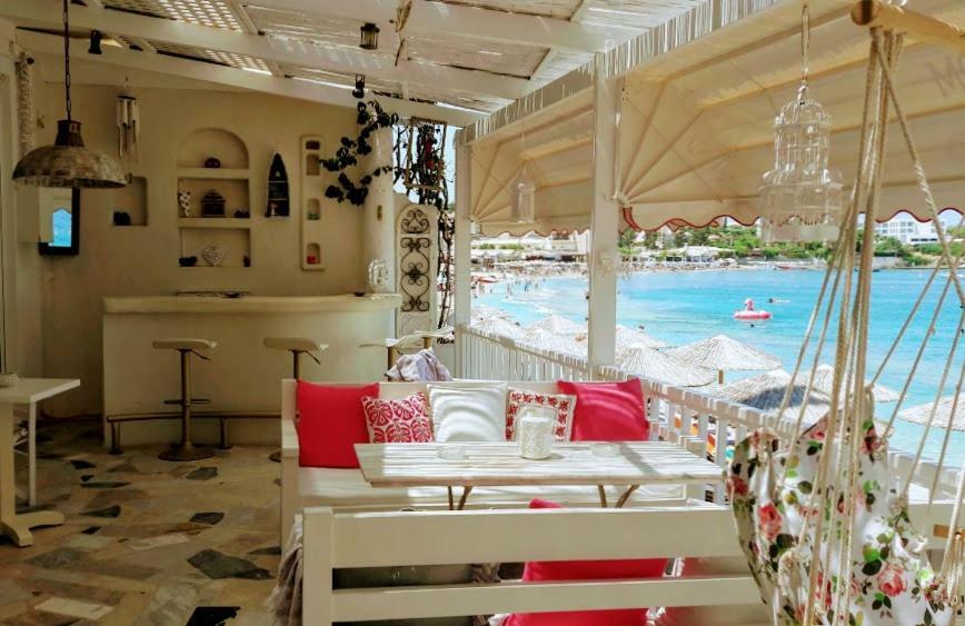 Bloom Villa By The Sea (Adults Only) Agia Pelagia  Exterior photo